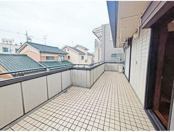 名古屋市北区（米が瀬町）のバルコニー