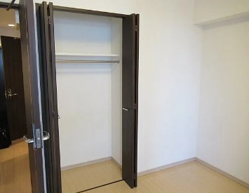 【収納】 | グラントゥルース練馬1 | クローゼット完備。
