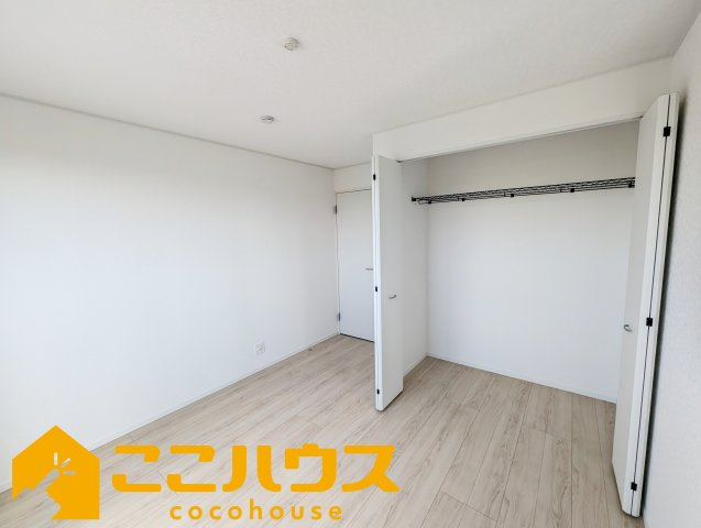糸満市照屋第３　クレイドルガーデン　新築戸建て　全４棟　2号棟の寝室|寝室6帖
