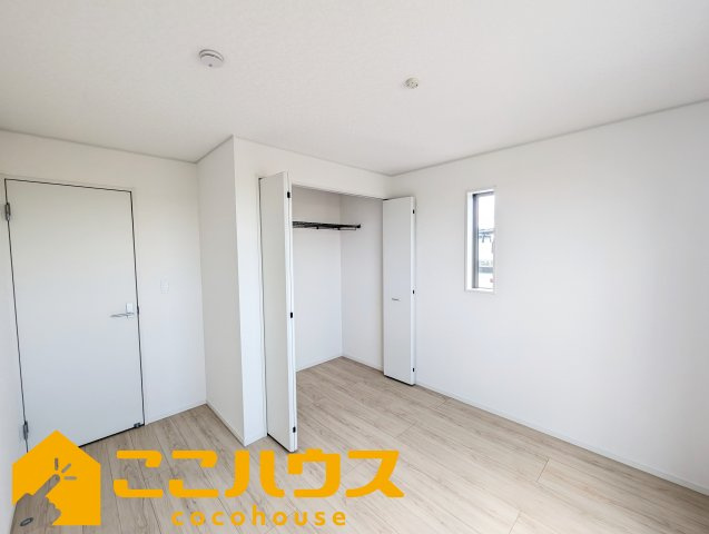 糸満市照屋第３　クレイドルガーデン　新築戸建て　全４棟　2号棟の寝室|寝室6帖