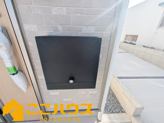 糸満市照屋第３　クレイドルガーデン　新築戸建て　全４棟　2号棟のその他|郵便受け