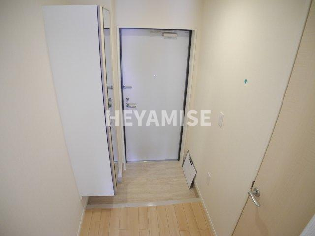 グランドソレイユ栄田の玄関|※室内画像は別号室のもの
