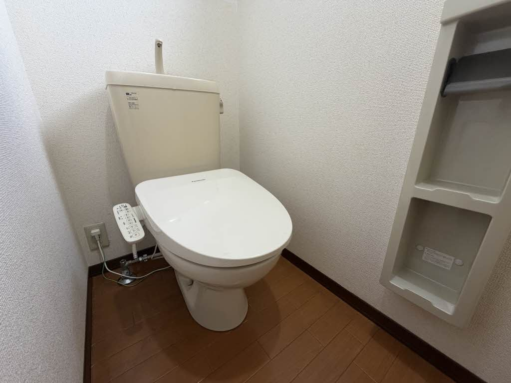 カーサヴィオラA棟のトイレ