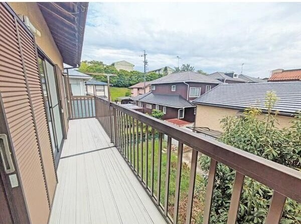 小牧市（光ヶ丘２丁目）のバルコニー