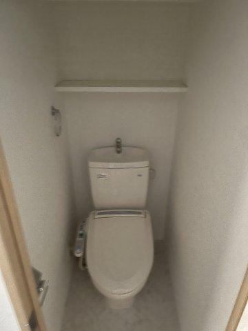 福岡市博多区博多駅前１丁目の賃貸マンションのトイレ