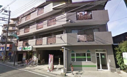 八尾市北本町２丁目の店舗事務所の外観