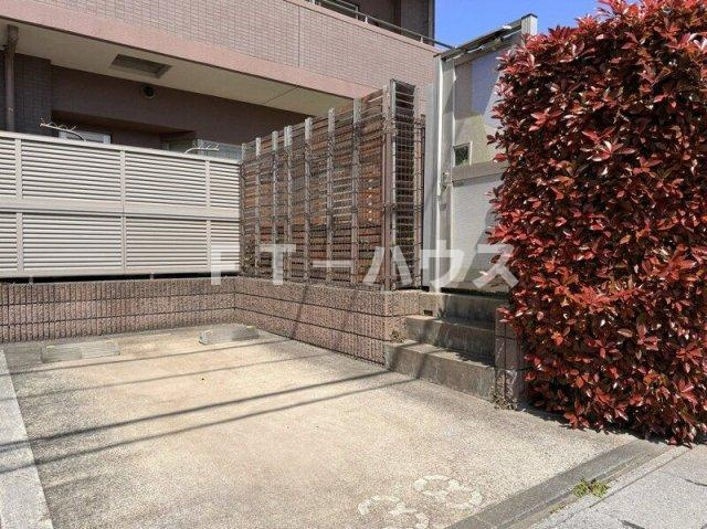 クレアシティ西船橋Ⅱの庭