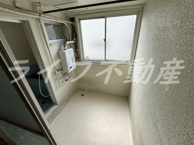稲田大発マンションのバルコニー|陽当たり良好なバルコニーです