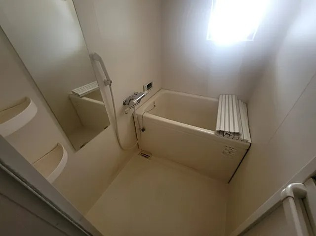神戸市灘区曾和町２丁目の賃貸マンションの浴室