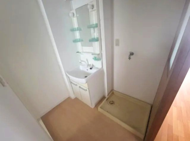 神戸市灘区曾和町２丁目の賃貸マンションの洗面所