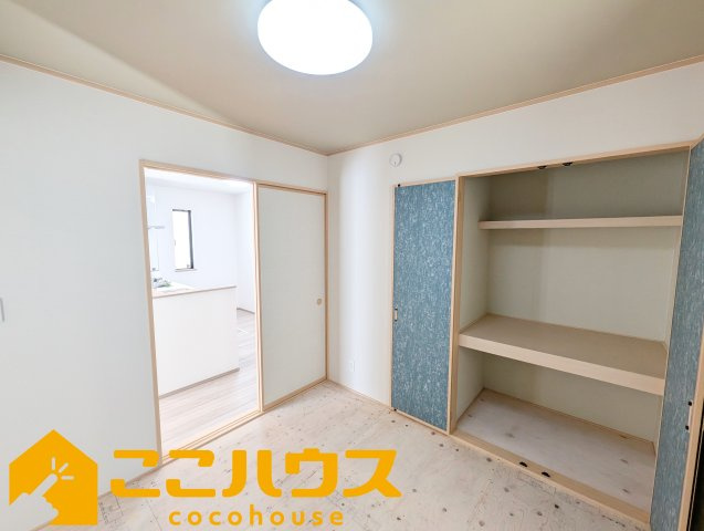 宜野湾市伊佐3丁目289番　ハートフルタウン　新築戸建て　全2棟　A号棟の和室|和室4.5帖