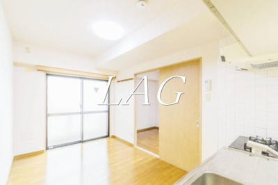 【居間・リビング】 | シャルマン | 洋室のお部屋です。