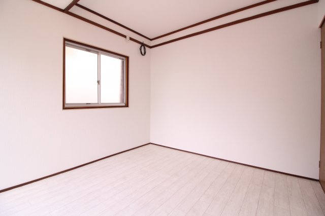 舞子坂3丁目戸建の子供部屋