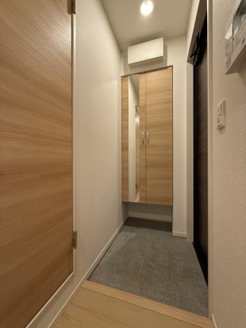 プランタンの玄関