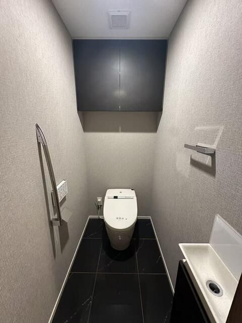 横濱紅葉坂レジデンス参番館のトイレ