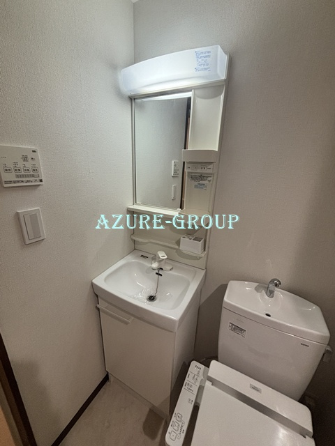 プルミエール妙蓮寺の洗面所