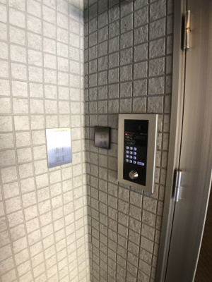 【ロビー】 | エヌエムサンカンテキャトフ B棟