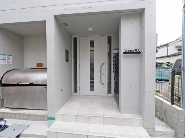大阪市港区弁天５丁目の賃貸マンションのエントランス