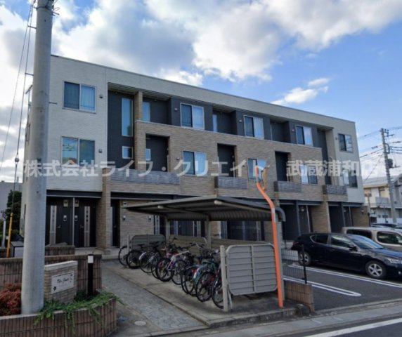 アンジュール