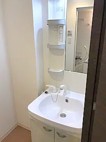 Ｒｉｓｉｎｇ　Ｐｌａｃｅ　浅草ＮＯＲＴＨの洗面所