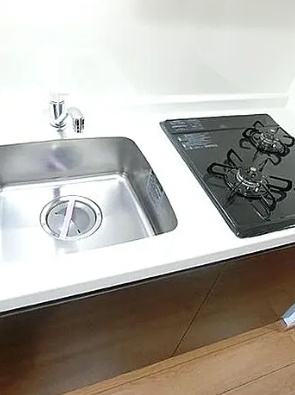 アンベリールマーロ北綾瀬Ⅱのキッチン