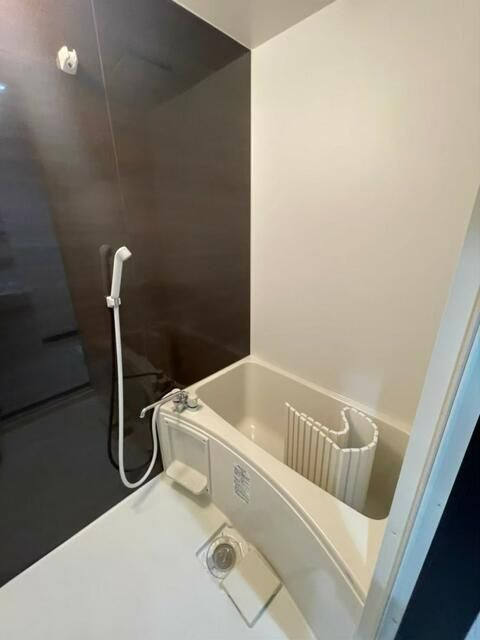 プレーマ南千住の浴室
