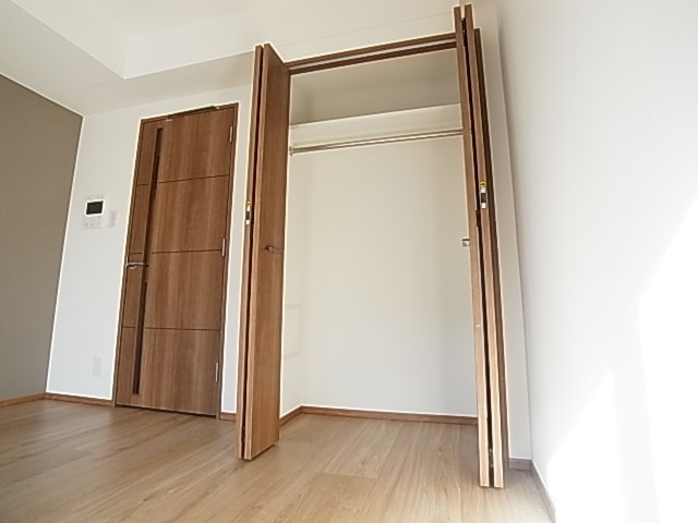 Ｒｉｓｉｎｇ　Ｐｌａｃｅ綾瀬二番館の収納