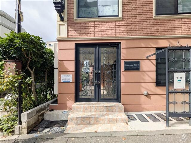 Ｍａｉｓｏｎ　ｄｅ　ＣｉＥＬ　Ⅴのエントランス