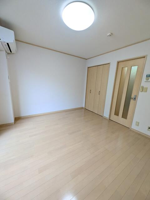アンプルールフェール南船堀の洋室