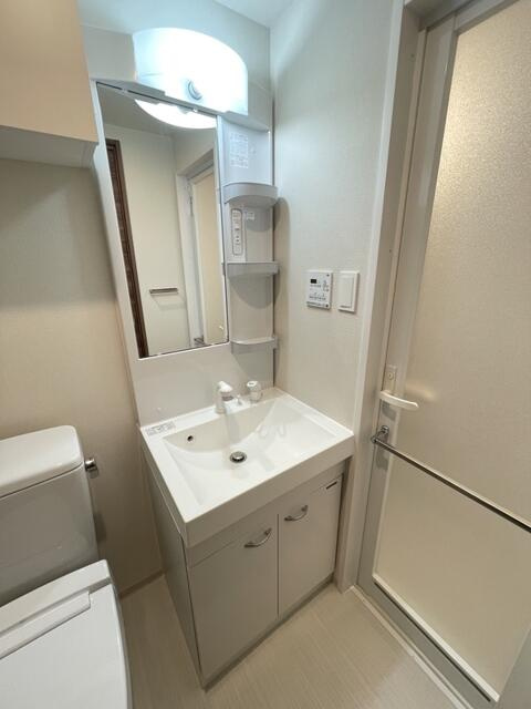 ＳＨＯＫＥＮ　Ｒｅｓｉｄｅｎｃｅ新小岩の洗面所|同物件別部屋