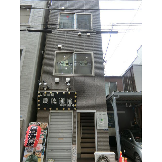 ＭＯＭＯ１５の外観
