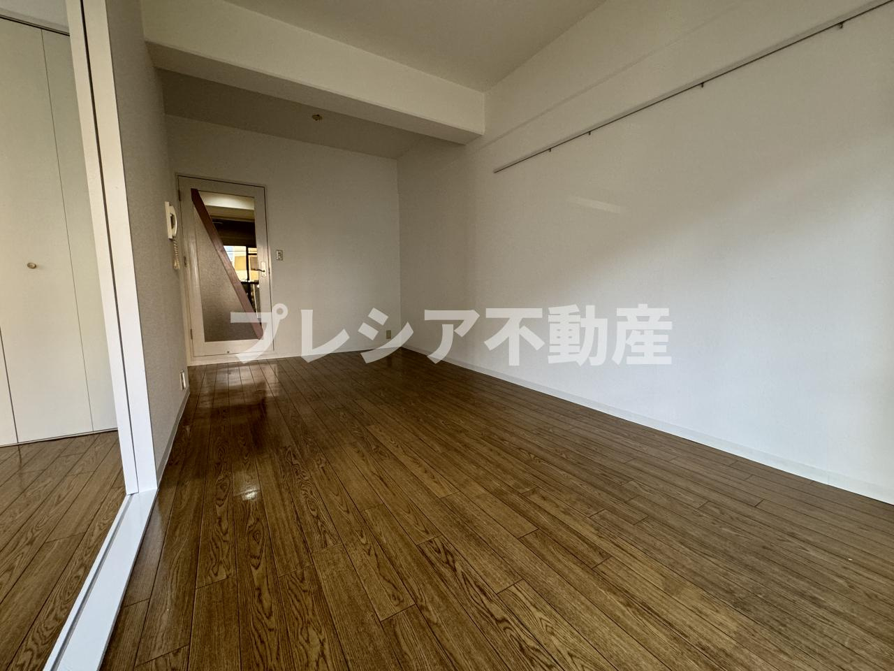 福寿荘弐番館の居間・リビング