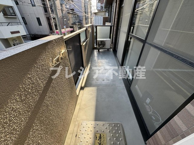 福寿荘弐番館のバルコニー