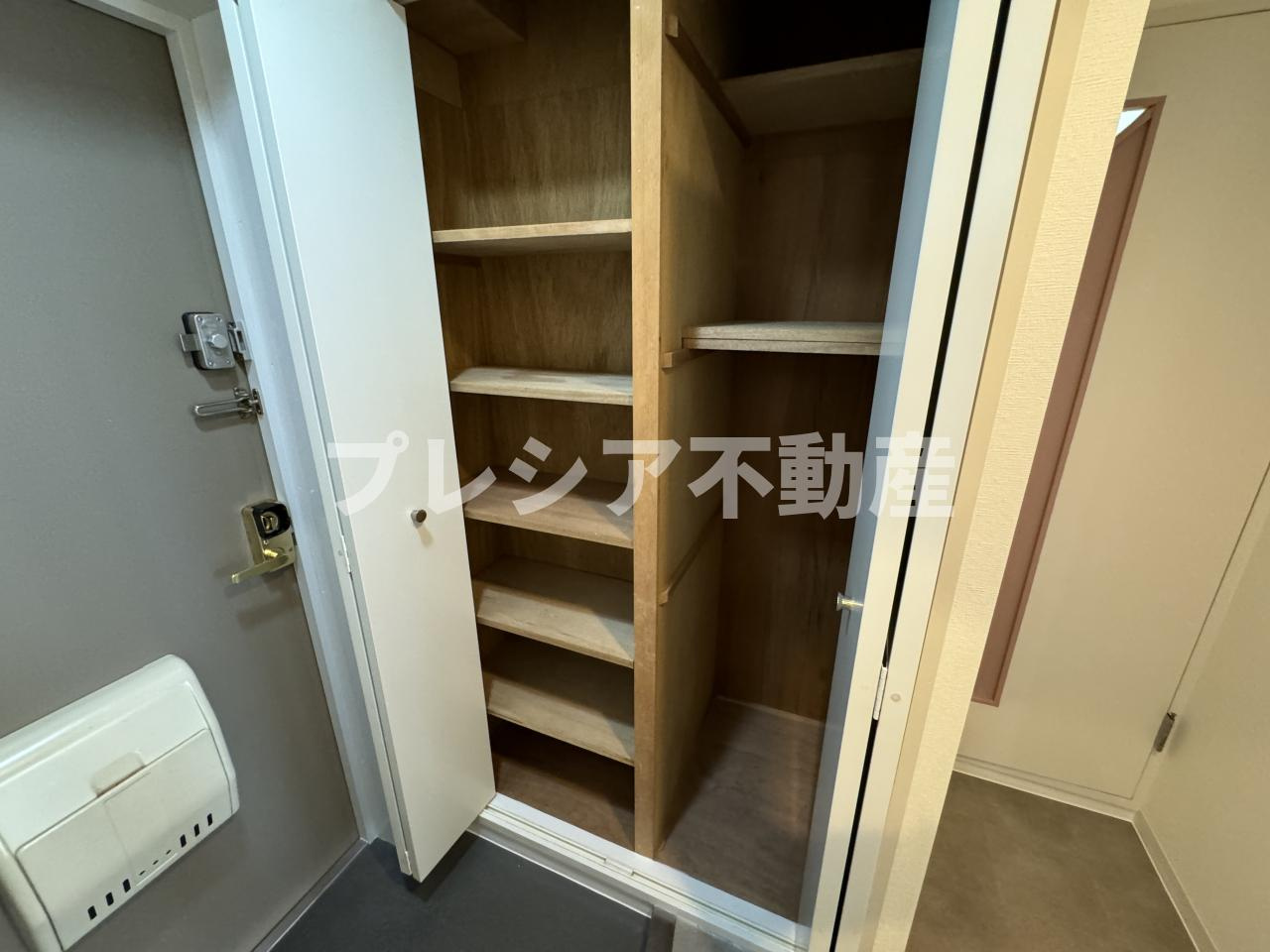 福寿荘弐番館の収納