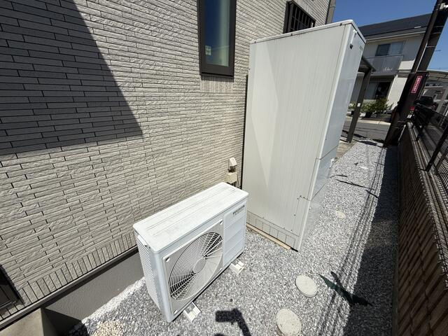 宇都宮市針ヶ谷町　3LDK　中古住宅のバルコニー|エコキュート