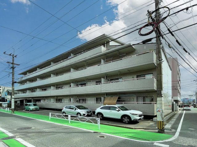 若葉台白水ビルの外観