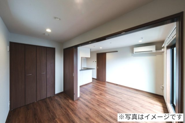 【居間・リビング】 | robot home 鷹の台(ロボットホーム タカノダイ) | 同一仕様写真
