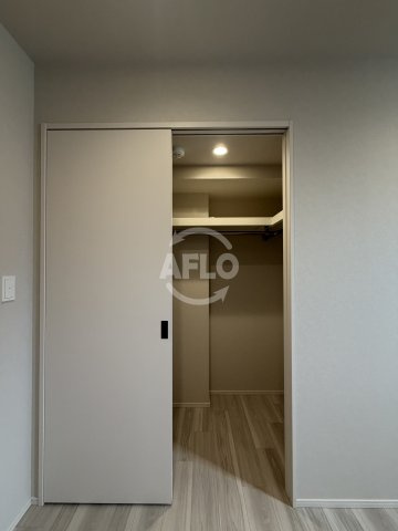 シーズンフラッツ緑地公園の収納|クローゼット