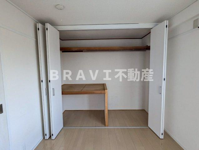 布亀マンションの収納|※リフォーム中のため参考の写真です