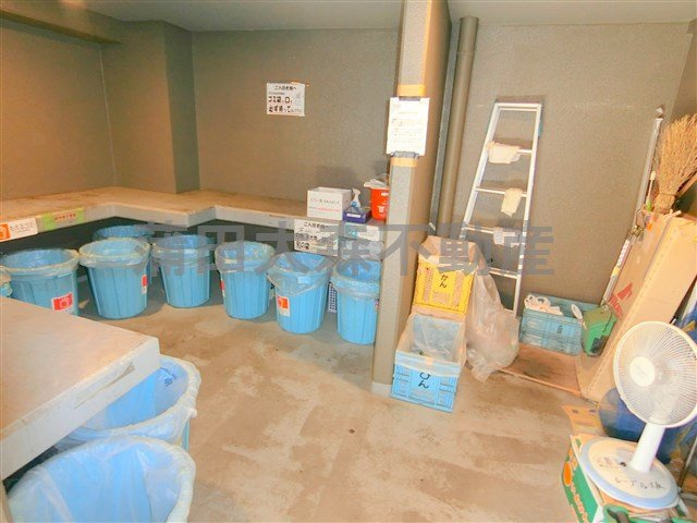 ルーブル大森山王のその他共用部分|曜日時間関係なくゴミ捨て可能な敷地内ゴミ捨て場