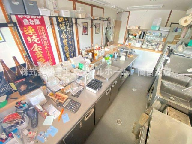 生野区林寺三丁目店舗付住宅 1号室の内装