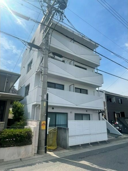 αNEXT明和の外観