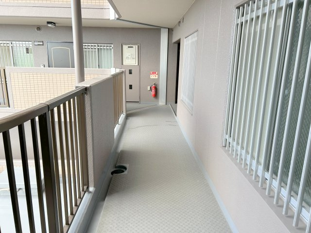 グランドビスタ生駒のロビー