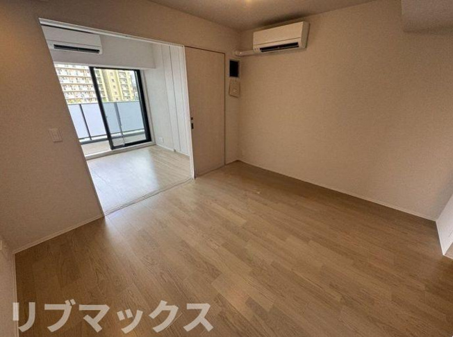 【寝室】