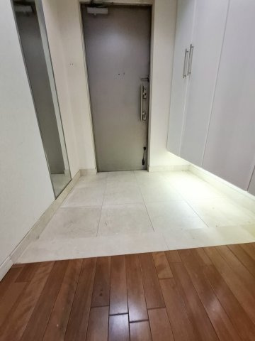 アーバンドルフ甲子園口の玄関