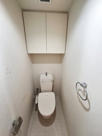 アーバンドルフ甲子園口のトイレ|トイレ入れ替え中