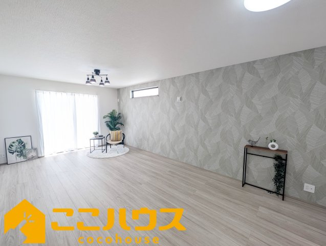 宜野湾市伊佐3丁目289番　ハートフルタウン　新築戸建て　全2棟　 B号棟の居間・リビング|LDK19.5帖