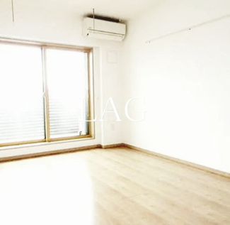 【居間・リビング】 | クレイン西日暮里 | 洋室のお部屋です。