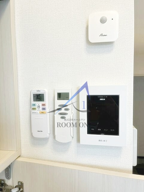 ブランディーユ新小岩のセキュリティ|モニター付きインターホンです。