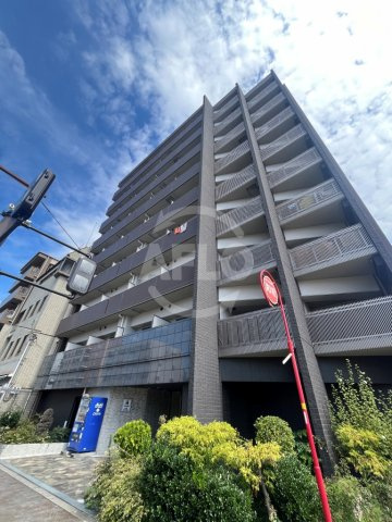 クレアート大阪トゥールビヨンの外観|クレアート大阪トゥールビヨン